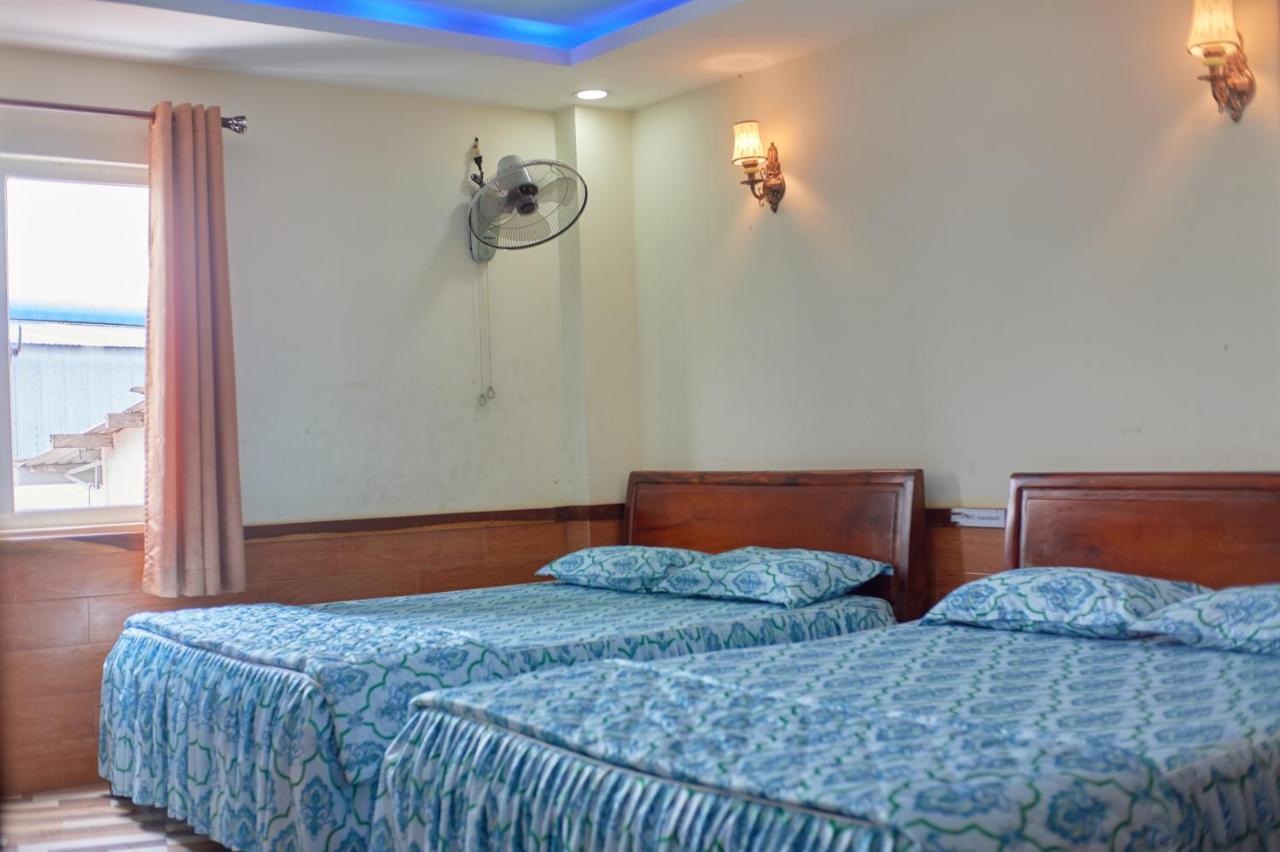 Hoa Anh Dao 2 Hotel Thuan An Экстерьер фото